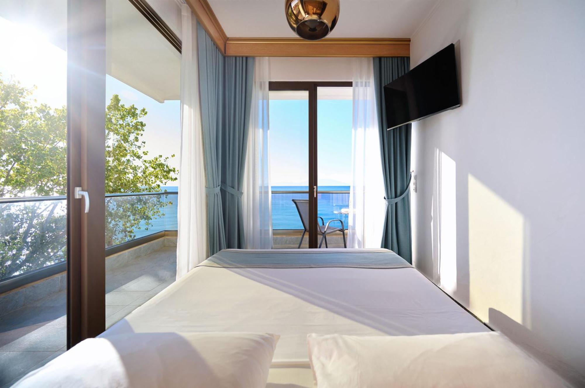 Evlogia Hotel Seafront And Anex By Greek Pride Fourka Eksteriør billede